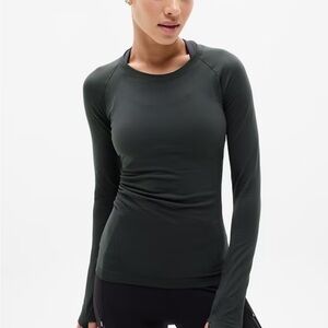Athleta Women’s Long Sleeve Tee
